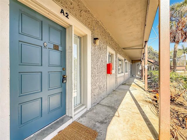 6301 NEWTOWN CIRCLE 1A2, Tampa, FL 33615