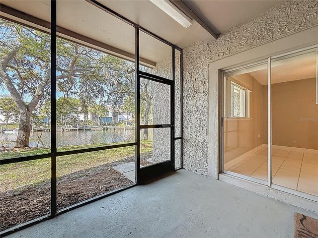 6301 NEWTOWN CIRCLE 1A2, Tampa, FL 33615