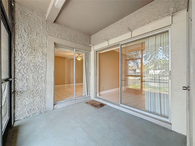 6301 NEWTOWN CIRCLE 1A2, Tampa, FL 33615