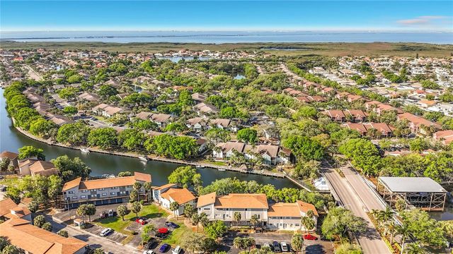 6301 NEWTOWN CIRCLE 1A2, Tampa, FL 33615