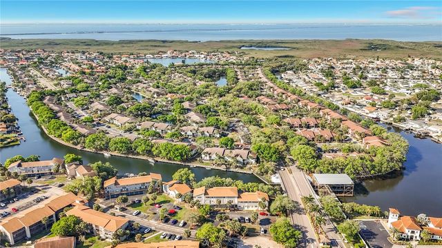 6301 NEWTOWN CIRCLE 1A2, Tampa, FL 33615