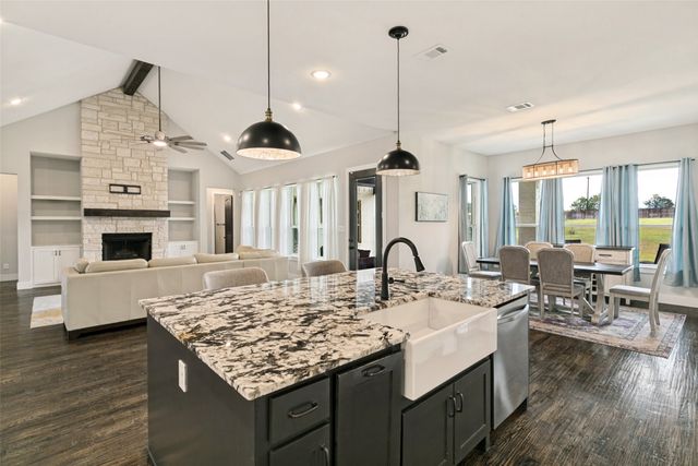 1025 Aledo Ridge Court, Fort Worth, TX 76108