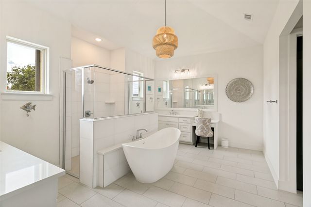 1025 Aledo Ridge Court, Fort Worth, TX 76108