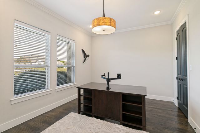 1025 Aledo Ridge Court, Fort Worth, TX 76108