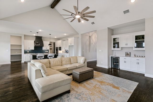 1025 Aledo Ridge Court, Fort Worth, TX 76108
