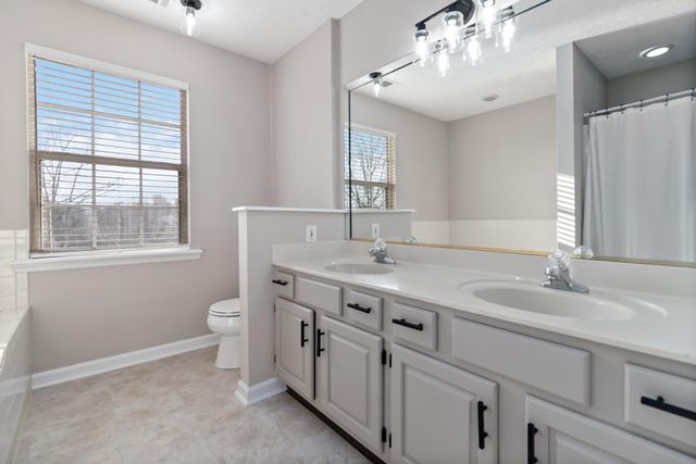 3748 Dunswood Place, Lexington, KY 40514