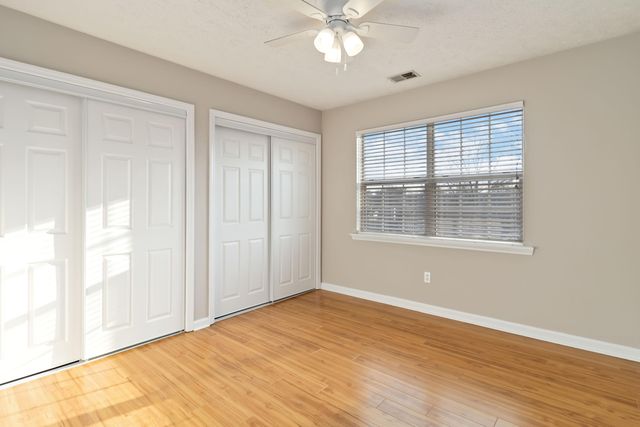 3748 Dunswood Place, Lexington, KY 40514