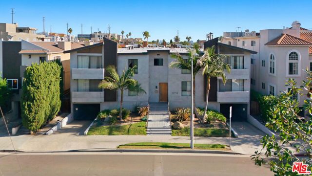 10732 Woodbine Street 3, Los Angeles, CA 90034