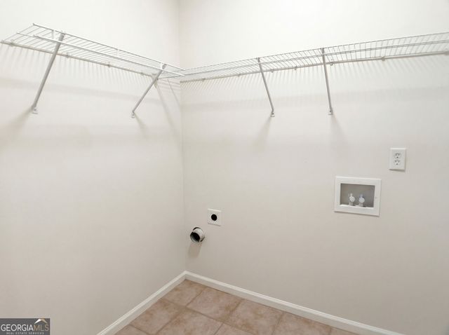 1139 Woodmere Drive, Loganville, GA 30052