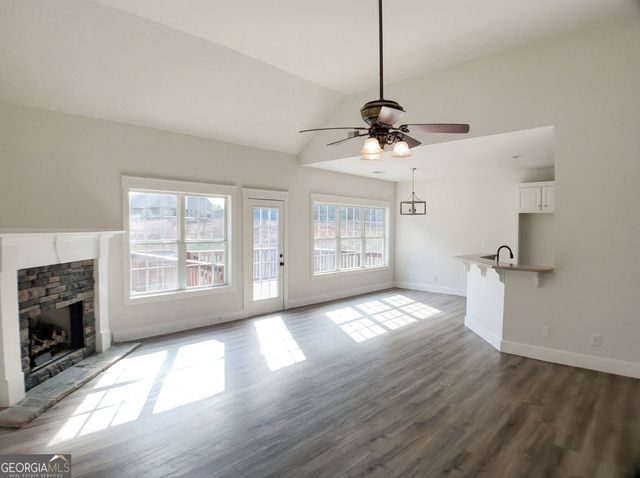 1139 Woodmere Drive, Loganville, GA 30052