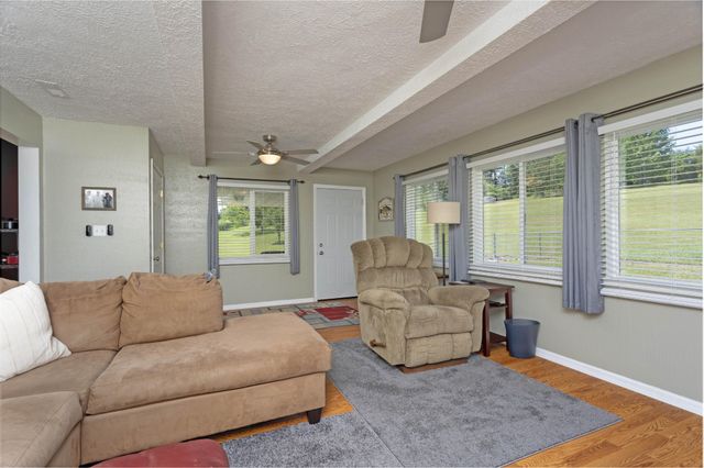 446 Upper Clear Creek Road, Spring City, TN 37381