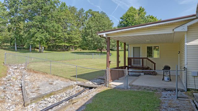 446 Upper Clear Creek Road, Spring City, TN 37381