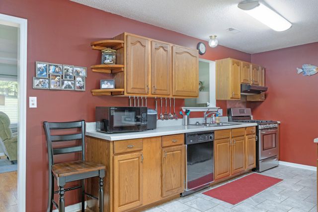 446 Upper Clear Creek Road, Spring City, TN 37381