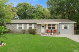 6995 Moore Ave, Pensacola, FL 32526