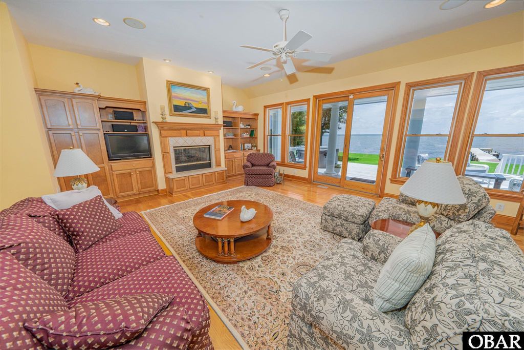 Image 6 of property listing at 110 Waterside Drive Lot 18, Harbinger, NC 27941