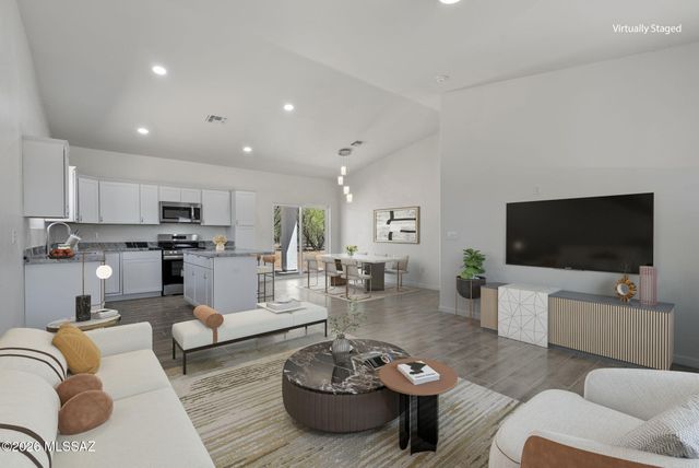 1757 Grado Court, Rio Rico, AZ 85648