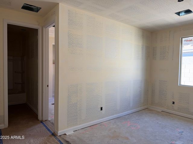 5609 W HOPI Trail, Laveen, AZ 85339