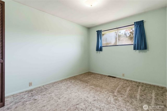 3018 Ammons Drive, Longview, WA 98632