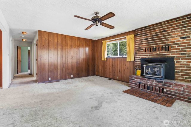 3018 Ammons Drive, Longview, WA 98632