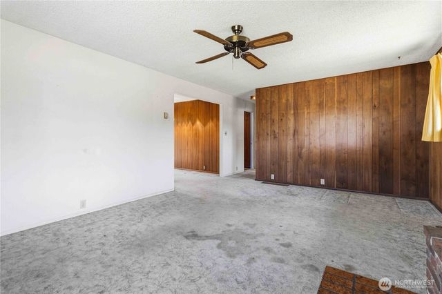 3018 Ammons Drive, Longview, WA 98632