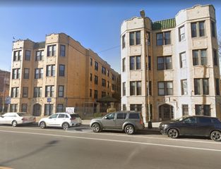 1540 N Kedzie Avenue 1M, Chicago, IL 60651