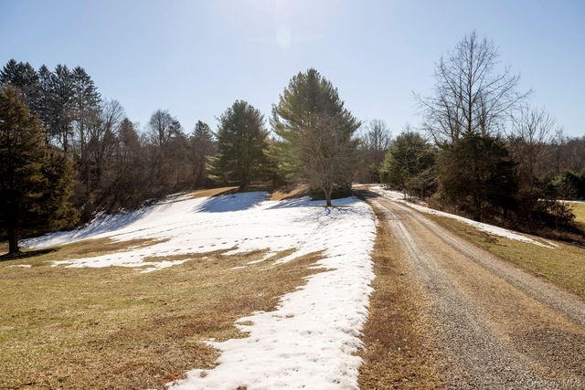 4388 Route 82, Millbrook, NY 12545