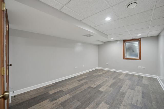 120 OLD BARRINGTON Road, North Barrington, IL 60010