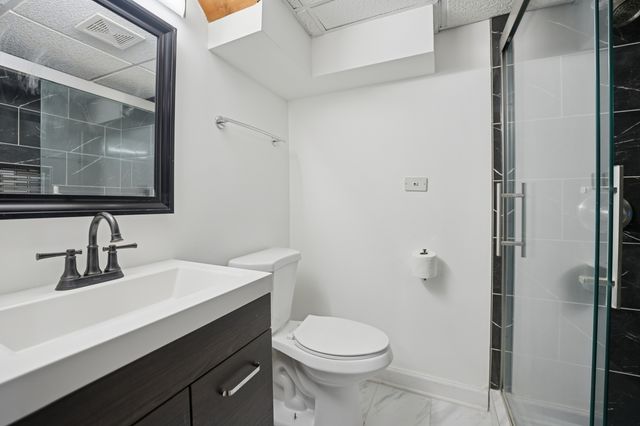 120 OLD BARRINGTON Road, North Barrington, IL 60010