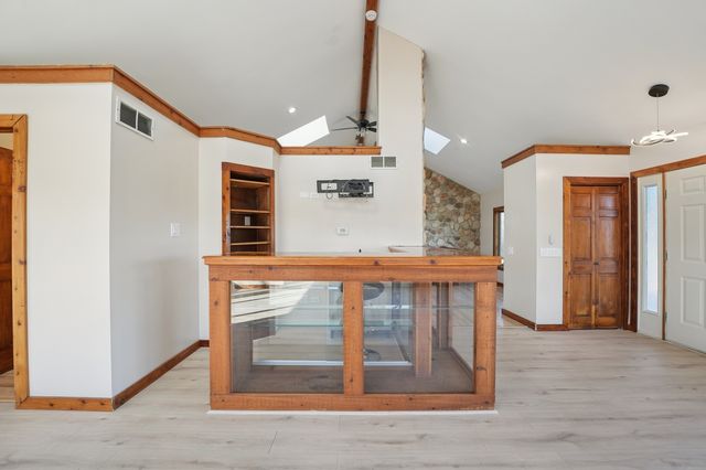 120 OLD BARRINGTON Road, North Barrington, IL 60010