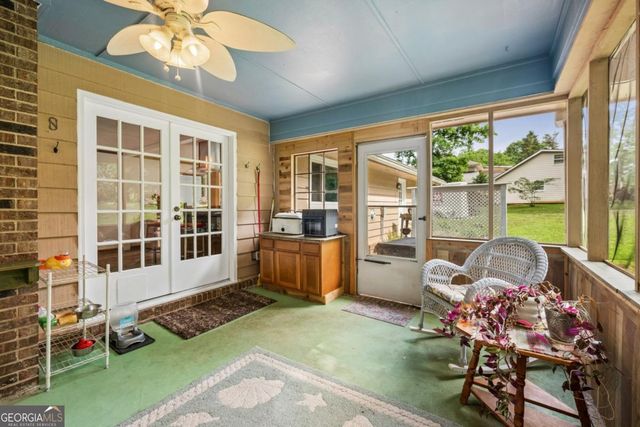845 Wagon Wheel Circle, Fayetteville, GA 30214