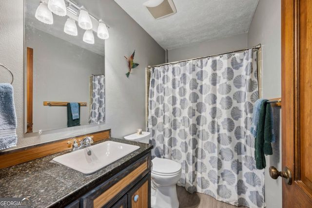 845 Wagon Wheel Circle, Fayetteville, GA 30214
