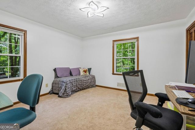 845 Wagon Wheel Circle, Fayetteville, GA 30214
