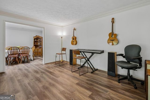 845 Wagon Wheel Circle, Fayetteville, GA 30214