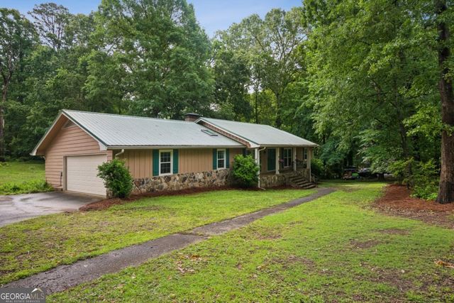 845 Wagon Wheel Circle, Fayetteville, GA 30214