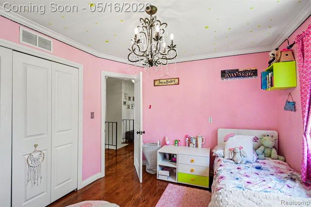2982 Powderhorn Ridge Road, Rochester Hills, MI 48309