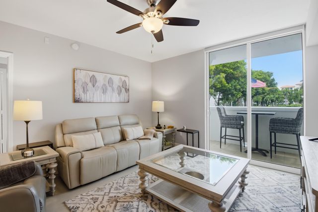 191 SE 20th Avenue 210, Deerfield Beach, FL 33441