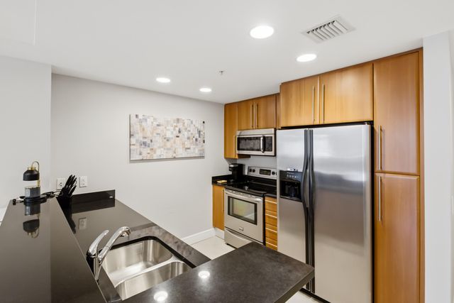 191 SE 20th Avenue 210, Deerfield Beach, FL 33441