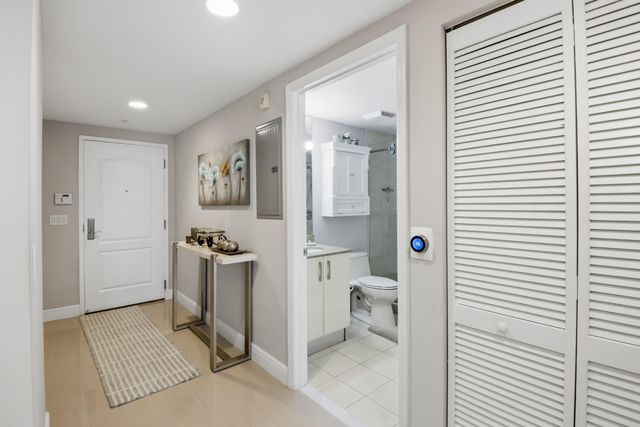 191 SE 20th Avenue 210, Deerfield Beach, FL 33441