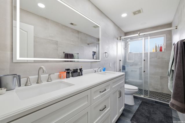 20 Nikita Dr, San Antonio, TX 78248