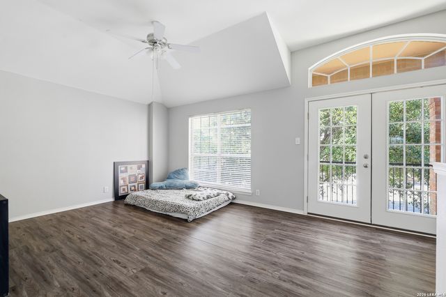 20 Nikita Dr, San Antonio, TX 78248