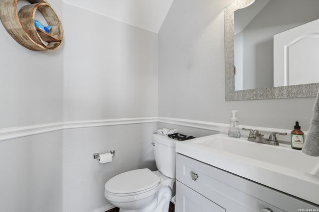 20 Nikita Dr, San Antonio, TX 78248