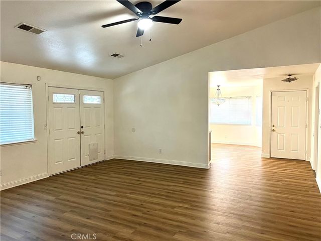 995 Emory, Merced, CA 95341