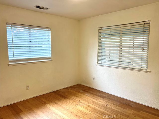 995 Emory, Merced, CA 95341