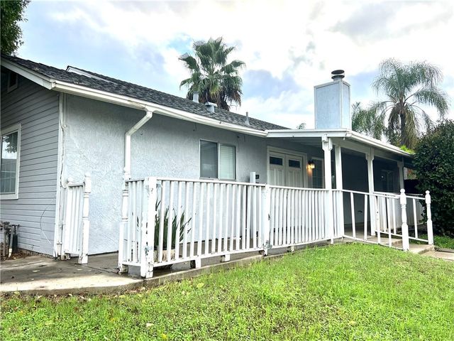 995 Emory, Merced, CA 95341