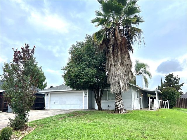 995 Emory, Merced, CA 95341