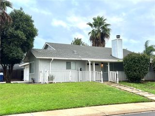 995 Emory, Merced, CA 95341