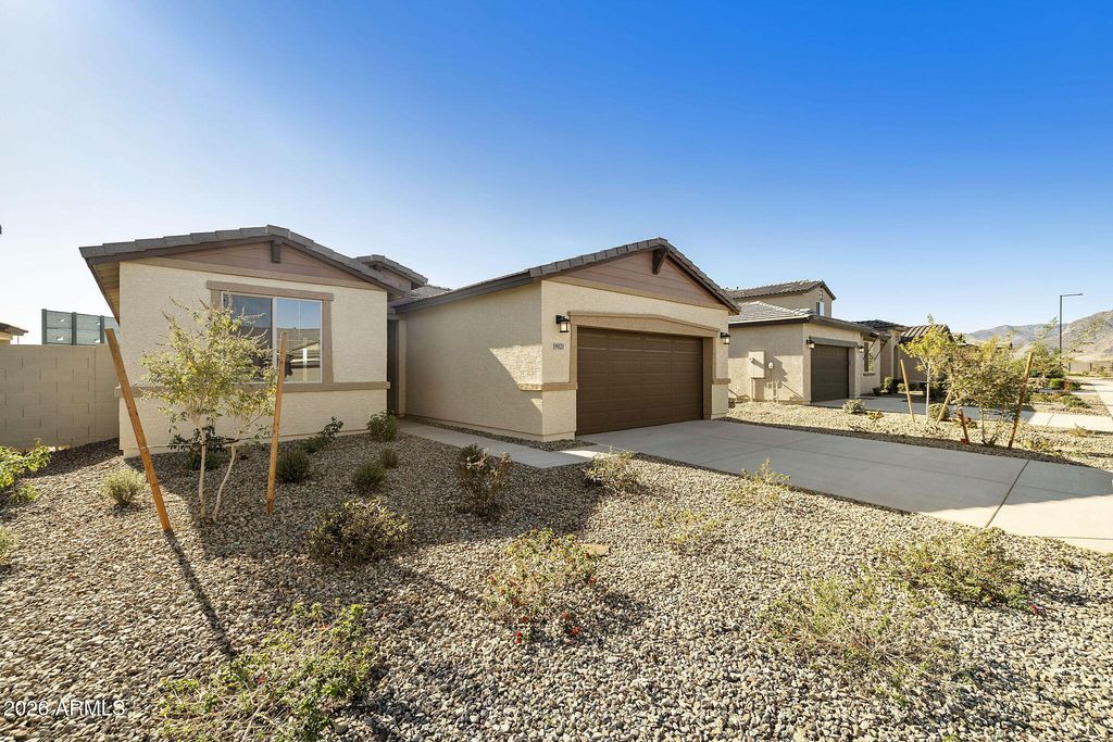 19021 W ROSE Lane, Waddell, AZ 85355 — photo 3