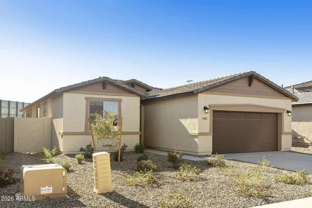 19021 W ROSE Lane, Waddell, AZ 85355 — photo 4