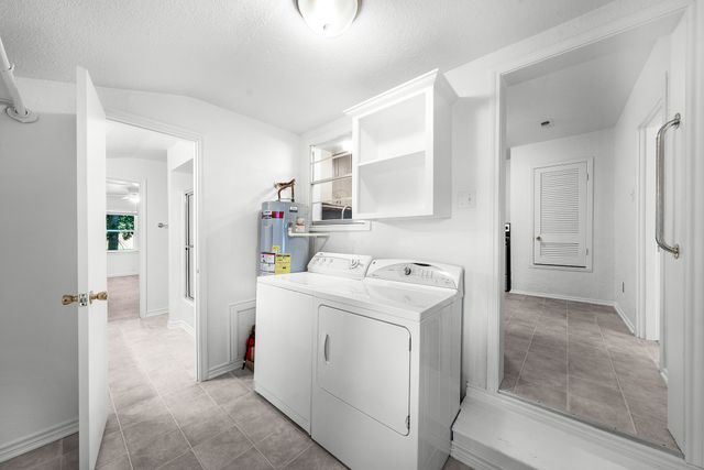 1409 Cedar Street, Bonham, TX 75418