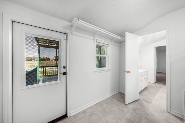 1409 Cedar Street, Bonham, TX 75418